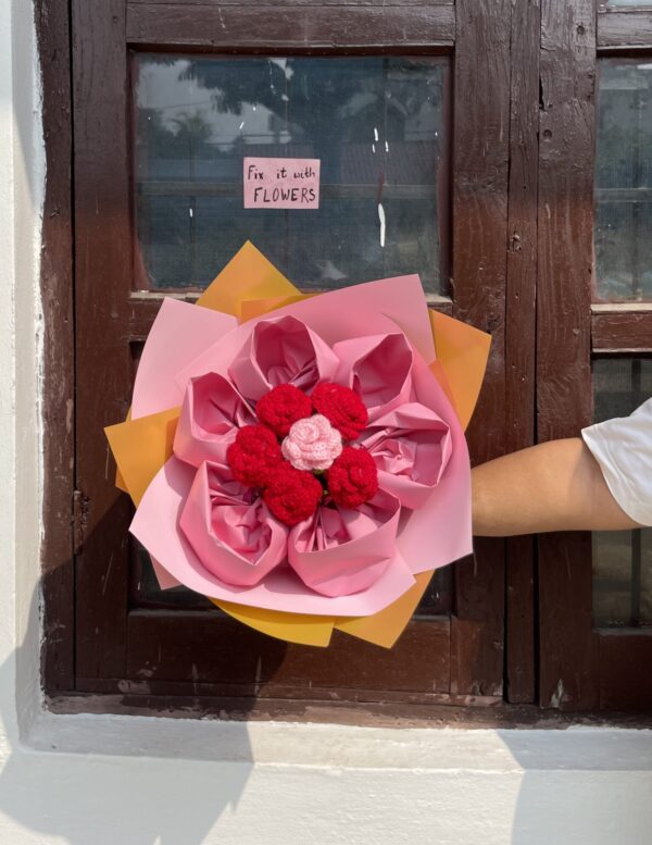 Flirt alert - rose bouquet